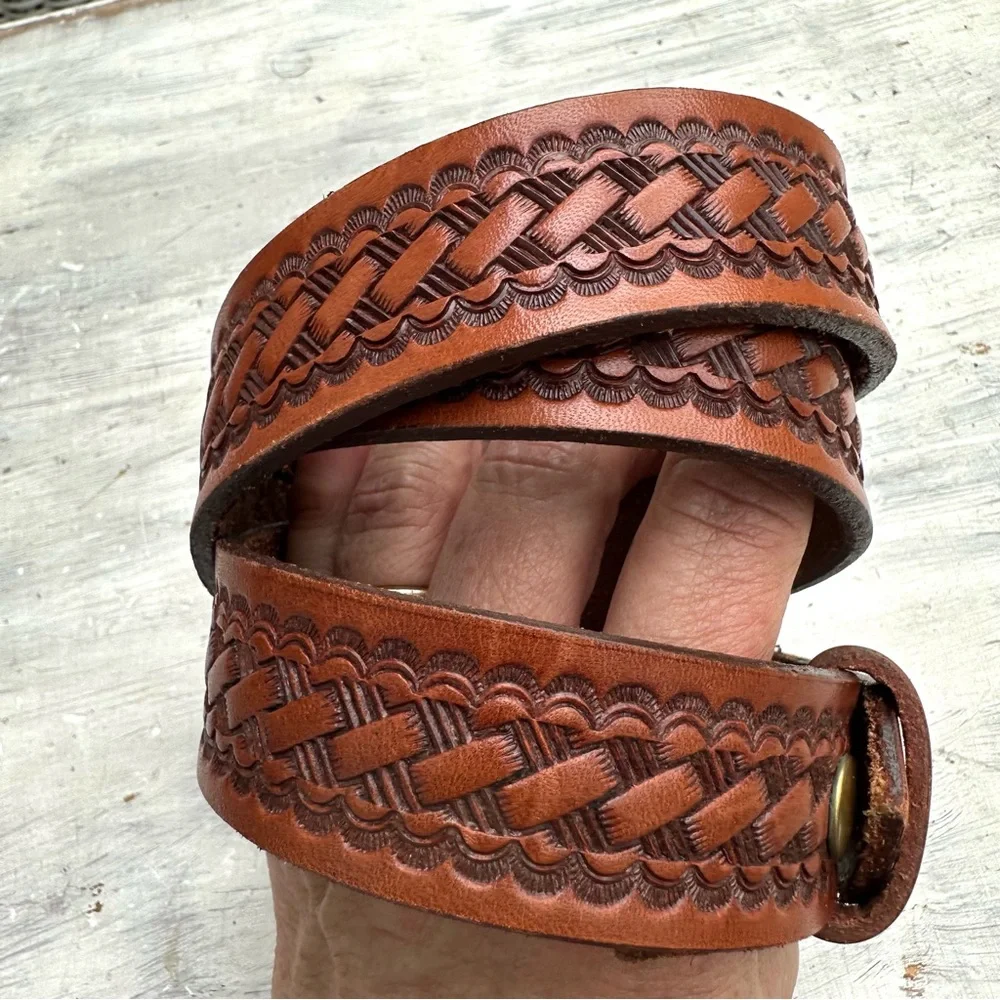 Hand Tooled Western Belt 34”